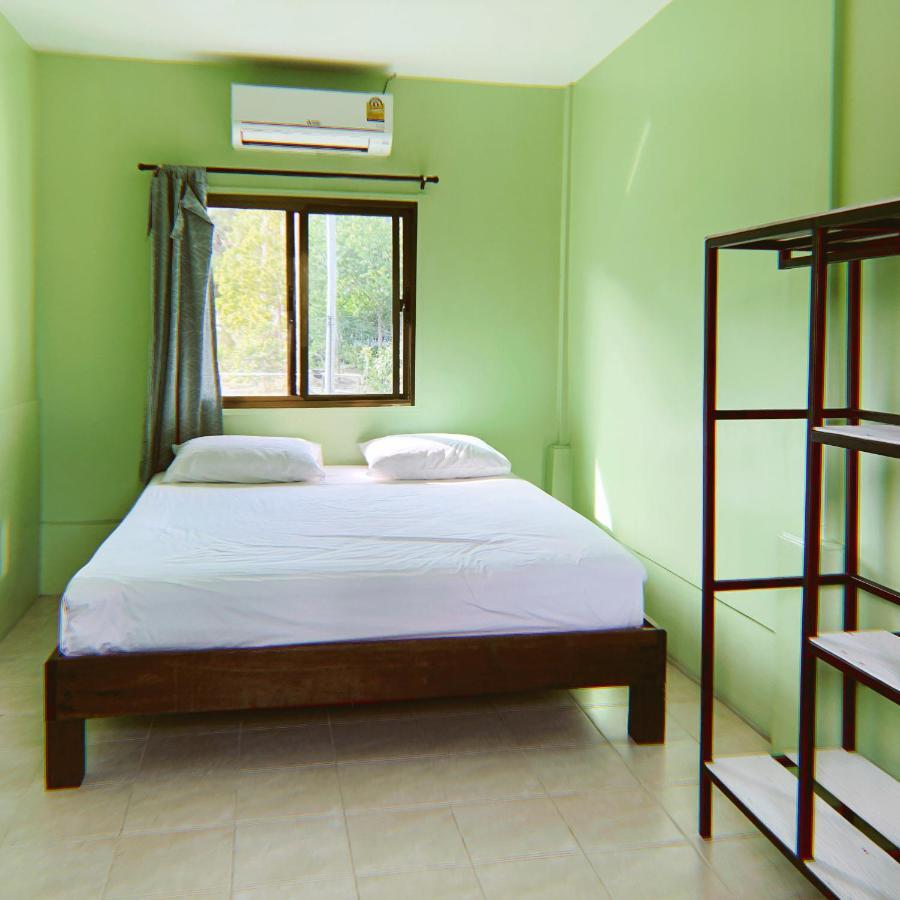 Sarin Guesthouse Koh Tao Exterior photo